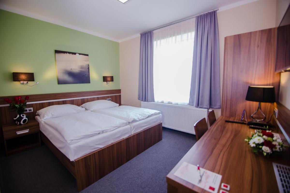 Hotel Jezerka Seč Eksteriør bilde